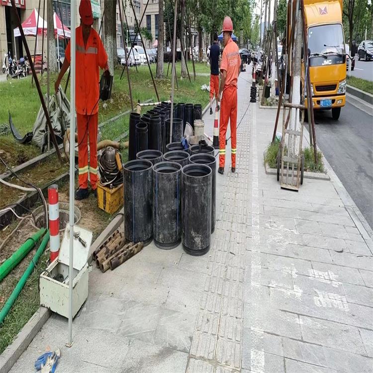 英吉沙管道短管置换修复